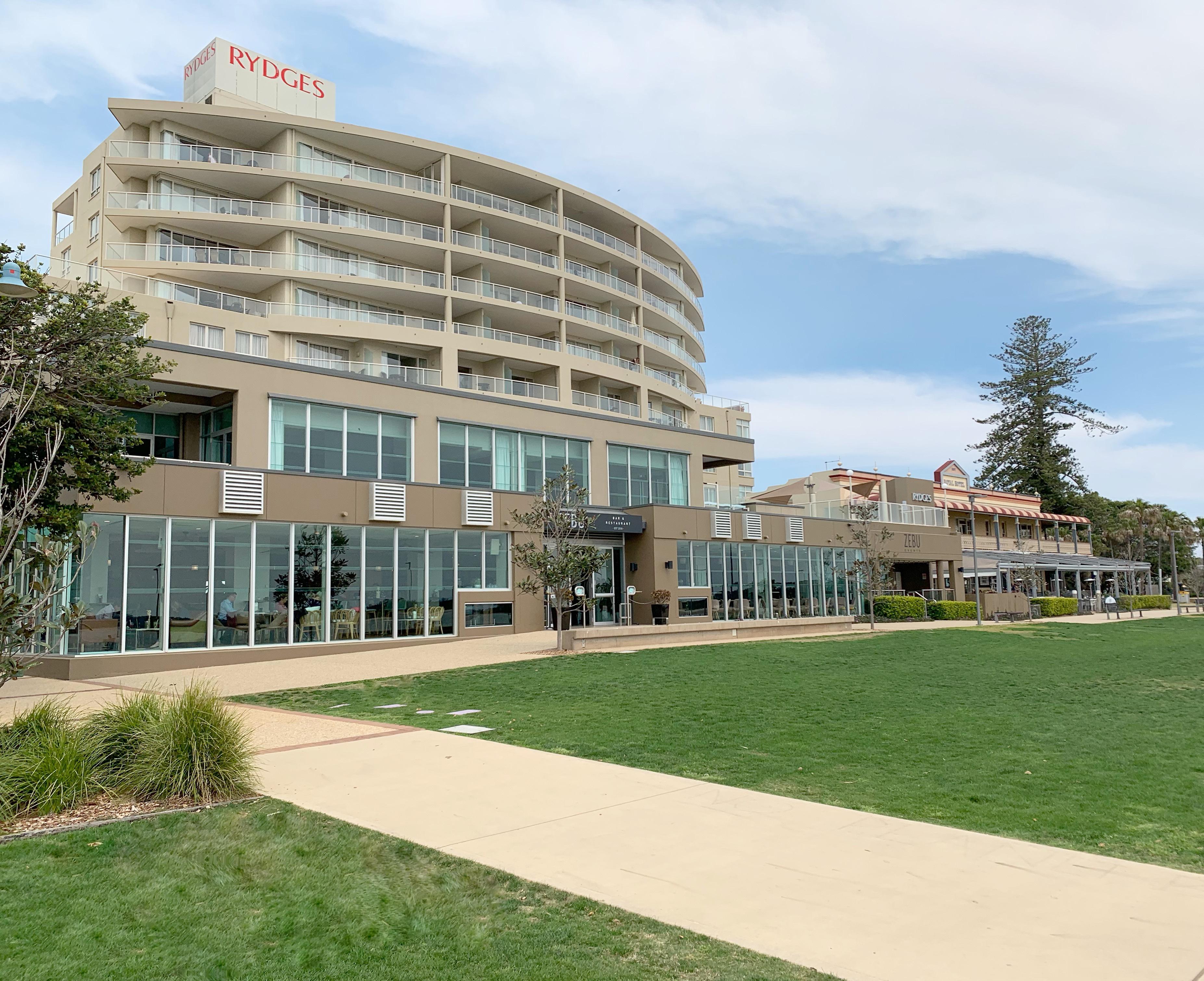 Rydges Hotel Port Macquarie Exterior photo